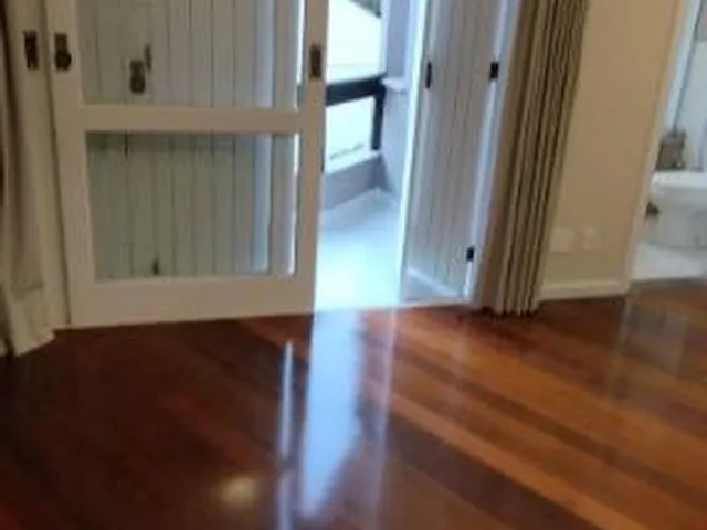 Imagem 4: Quer morar bem e com segurança? Esta e uma boa escolha. Casa em condominio fechado, só