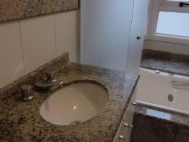 Imagem 2: Quer morar bem e com segurança? Esta e uma boa escolha. Casa em condominio fechado, só