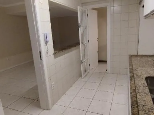 Imagem 11: Quer morar bem e com segurança? Esta e uma boa escolha. Casa em condominio fechado, só