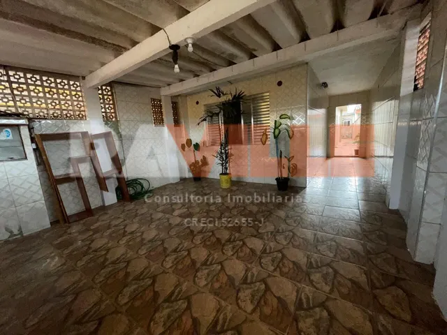 Imagem: Casa com Edícula e Suíte
