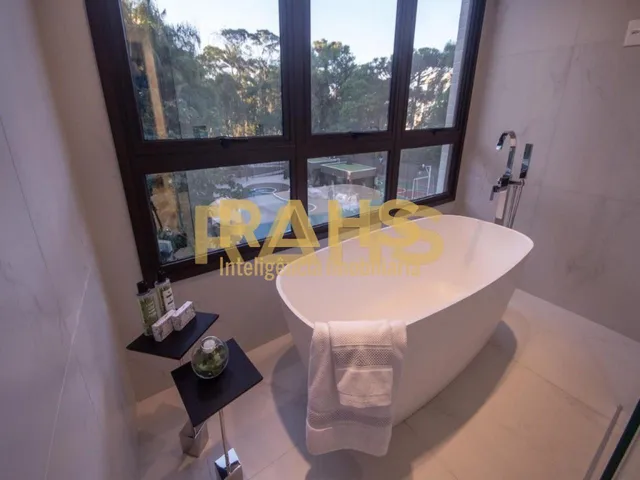Imagem 5: Apartamento com 4 Quartos no Bairro América com Sala com Pé Direito Duplo