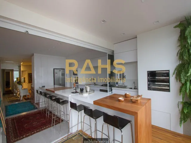 Imagem 7: Apartamento Alto Padrão e Mobiliado no Bairro Atiradores - Joinville/Sc