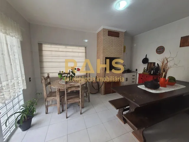 Imagem 3: Linda Residência a Venda no Anita Garibaldi - Rahs Imobiliária