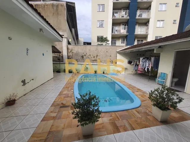 Imagem 10: Linda Residência a Venda no Anita Garibaldi - Rahs Imobiliária