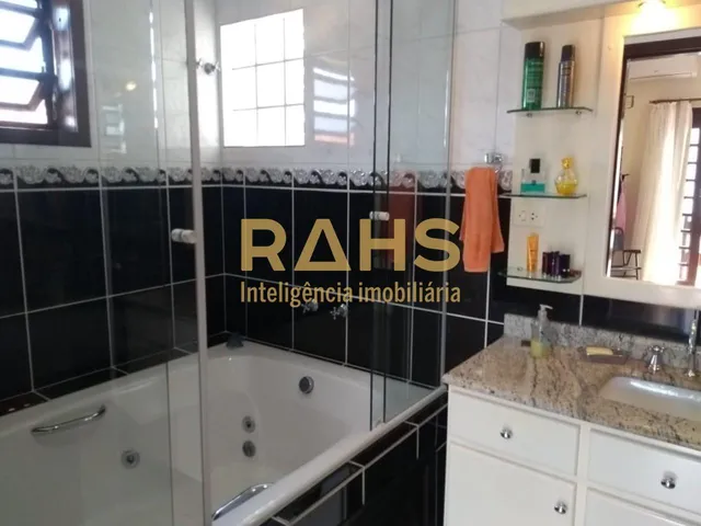Imagem 7: Casa no Bairro América em Joinville - RAHS Imobiliária