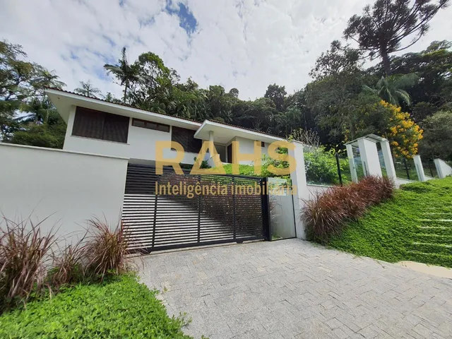 Imagem: Casa Alto Padrão no América - Joinville/SC