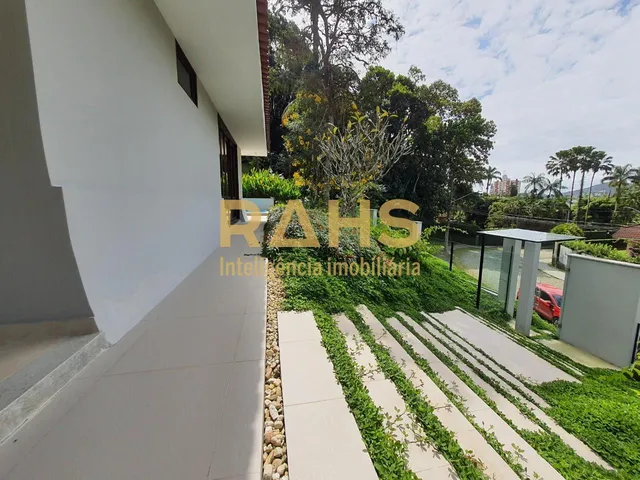 Imagem 14: Casa Alto Padrão no América - Joinville/SC