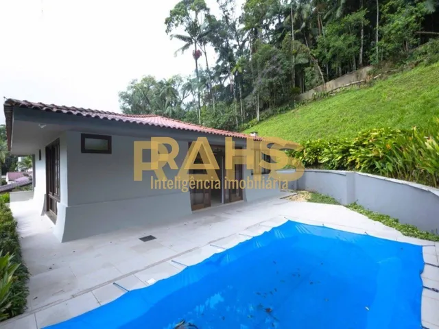 Imagem 5: Casa Alto Padrão no América - Joinville/SC