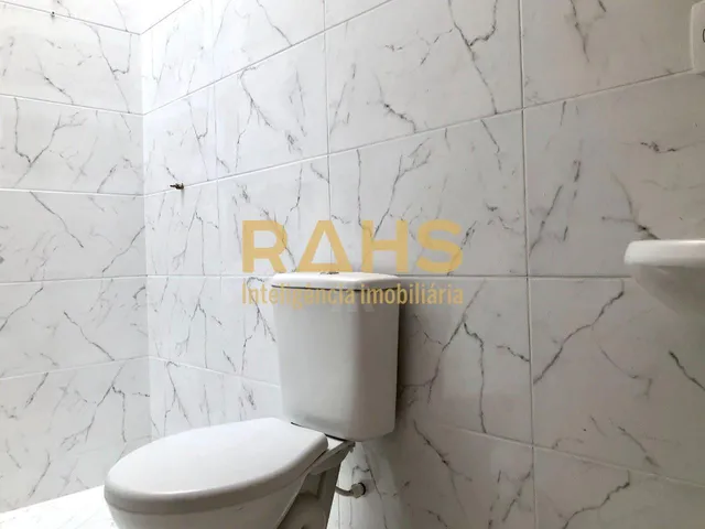 Imagem 7: Sobrado geminado em Pirabeiraba, próximo ao Restaurante Gute Küche, 2 quartos sendo 1