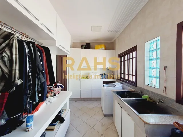 Imagem 12: Maravilhoso sobrado com 420m² privativos no Anita Garibaldi - RAHS Imobiliária