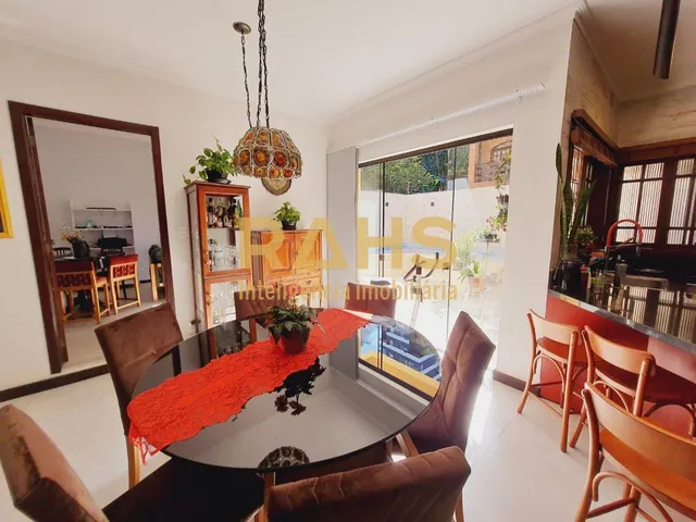 Imagem 7: Maravilhoso sobrado com 420m² privativos no Anita Garibaldi - RAHS Imobiliária