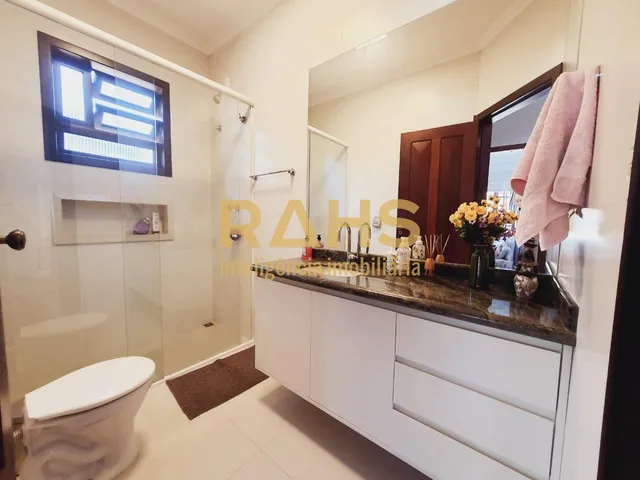 Imagem 15: Maravilhoso sobrado com 420m² privativos no Anita Garibaldi - RAHS Imobiliária