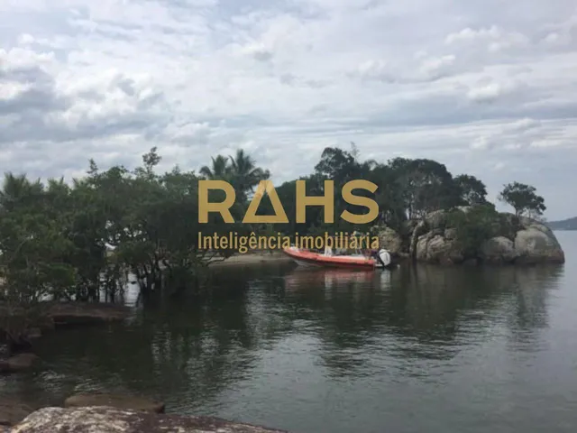 Imagem: Ilha a venda na Baía da Babitonga Com Escritura