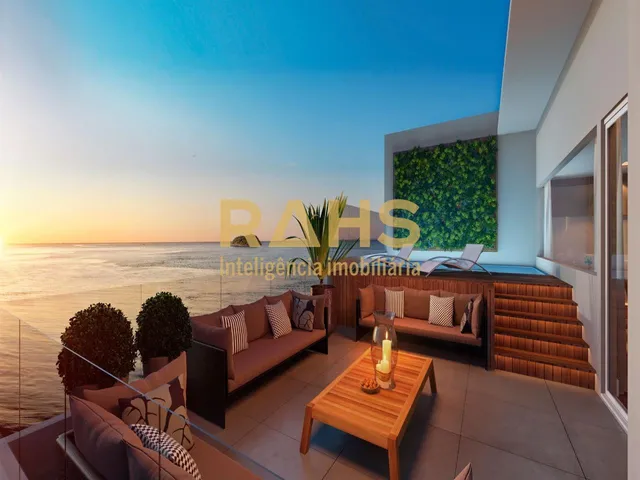 Imagem 2: Apartamento frente mar em Balneário Piçarras, pé na areia