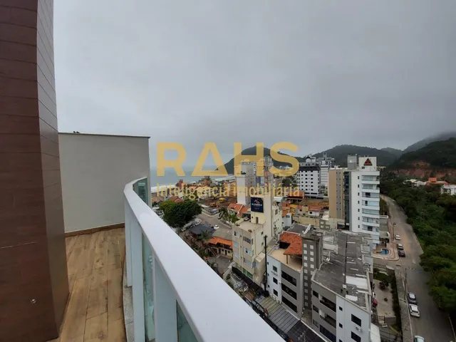 Imagem: Cobertura duplex na Praia Brava com vista