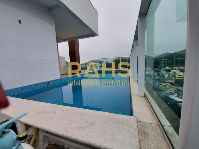 Imagem 9: Cobertura duplex na Praia Brava com vista Mar, 4 suítes e 5 vagas
