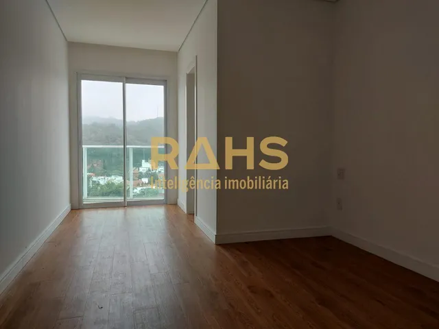 Imagem 10: Cobertura duplex na Praia Brava com vista Mar, 4 suítes e 5 vagas