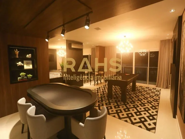 Imagem 12: Cobertura duplex na Praia Brava com vista Mar, 4 suítes e 5 vagas