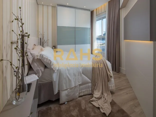 Imagem 15: Apartamento mobiliado e decorado na Praia Brava com 4 suítes