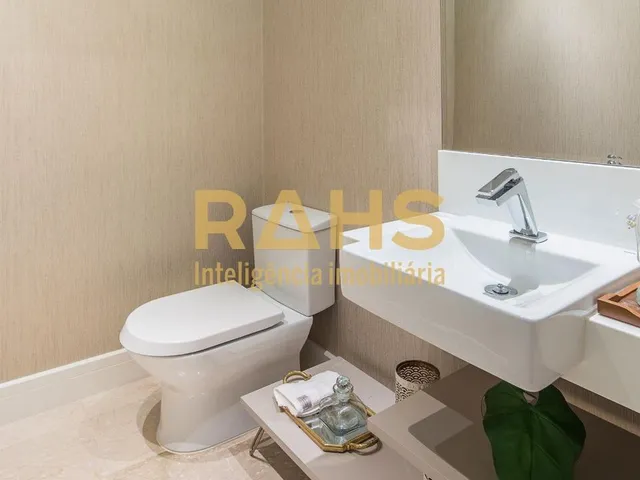 Imagem 11: Apartamento mobiliado e decorado na Praia Brava com 4 suítes
