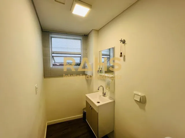 Imagem 4: Sala Comercial em Localização Estratégica, no Centro de Joinville