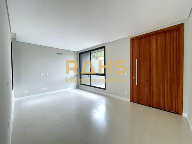 Imagem 11: Sobrado geminado localizado no bairro Jardim Sofia, próximo ao Shopping Garten, 3