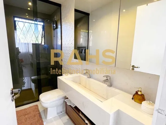 Imagem 2: Sobrado comercial e residencial para Investimento no Bairro Iririu