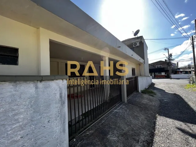 Imagem 3: Sobrado comercial e residencial para Investimento no Bairro Iririu