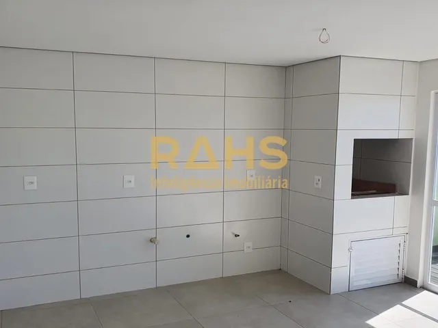 Imagem 9: Triplex em condomínio fechado com 4 Suites frente mar em Itajuba