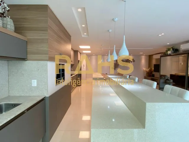 Imagem 9: Apartamento Semimobiliado com 199 m² na Praia Brava com Vista Mar