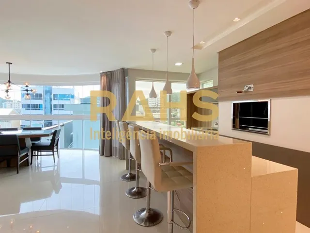 Imagem 5: Apartamento Semimobiliado com 199 m² na Praia Brava com Vista Mar