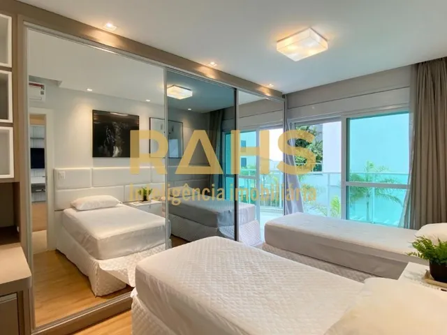 Imagem 15: Apartamento Semimobiliado com 199 m² na Praia Brava com Vista Mar