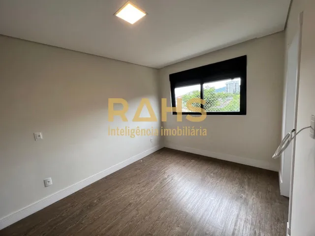 Imagem 9: Casa em Condomínio Fechado no bairro América em Joinville/SC