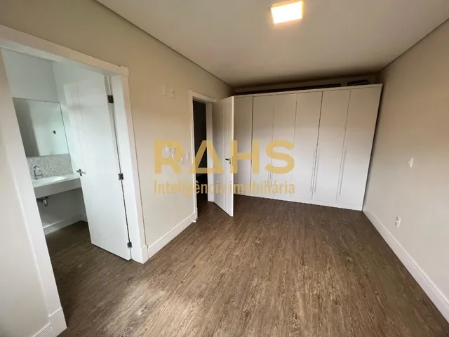 Imagem 8: Casa em Condomínio Fechado no bairro América em Joinville/SC