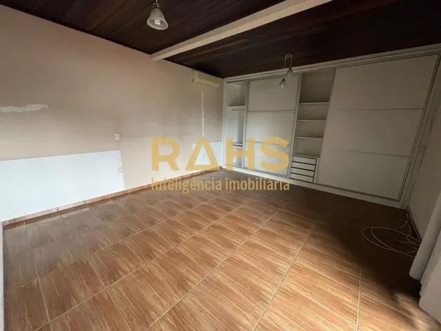 Imagem 14: Sobrado com 3 dormitórios no bairro Anita Garibadi