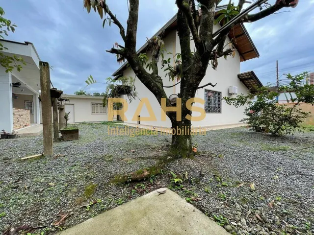 Imagem 12: Sobrado com 3 dormitórios no bairro Anita Garibadi