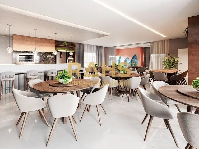 Imagem 3: Apartamento de Alto Padrão Meia Praia