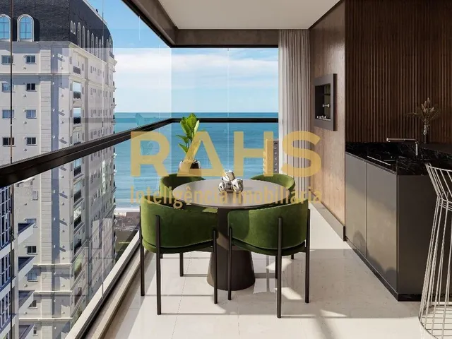 Imagem 9: Apartamento de Alto Padrão Meia Praia