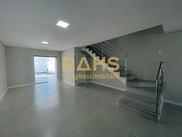 Imagem 13: Casa Geminada com Piscina À Venda no Bairro Atiradores em Joinville/Sc