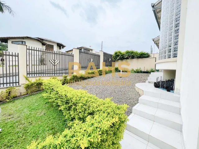 Imagem 4: Sobrado Averbado com mais de 266m² em terreno de 408,27 m², sendo 1 suíte mais 3