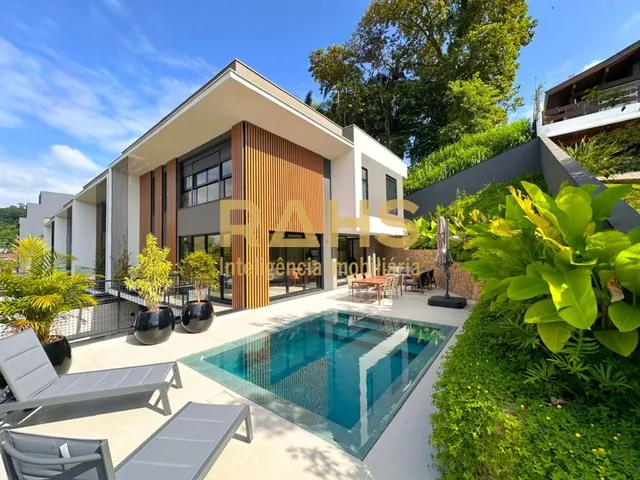 Imagem: Casa a venda com 3 suítes no Bairro américa