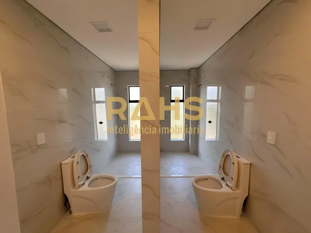 Imagem 5: Casa a venda com 3 suítes no Bairro américa em Joinville