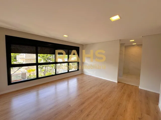 Imagem 3: Casa a venda com 3 suítes no Bairro américa em Joinville