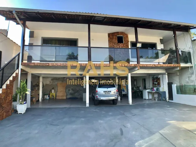 Imagem 12: Lindo sobrado semi-mobiliada e climatizada com 2 suítes, 3 vagas de garagem e completa