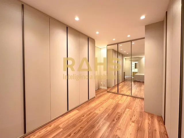 Imagem 2: Apartamento Mobiliado com 3 Suítes no Atiradores - Joinville/Sc