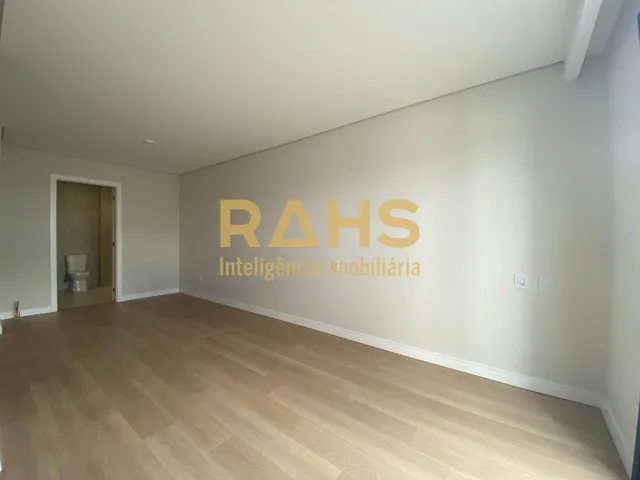 Imagem 13: Apartamento À Venda no Bairro Santo Antônio em Joinville/Sc