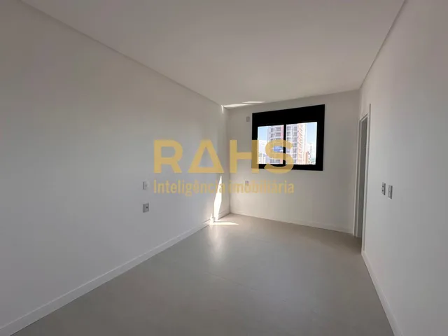 Imagem 4: Apartamento frente mar no Edifício Eleven International Residence em Balneário