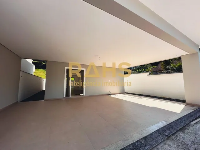 Imagem 4: Sobrado Alto Padrão no Bairro GLÓRIA com 4 quartos com 271 m²