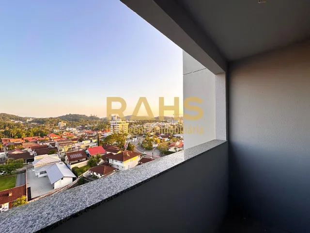 Imagem 2: Apartamento à venda no Home Club Glória