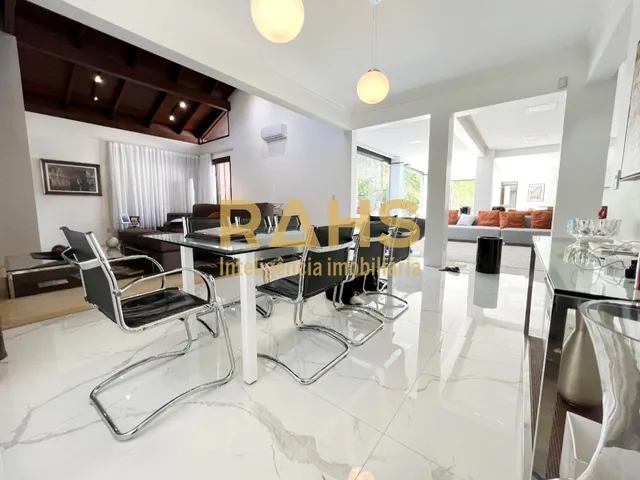 Imagem 10: Casas de Condominio à venda em Glória, Joinville